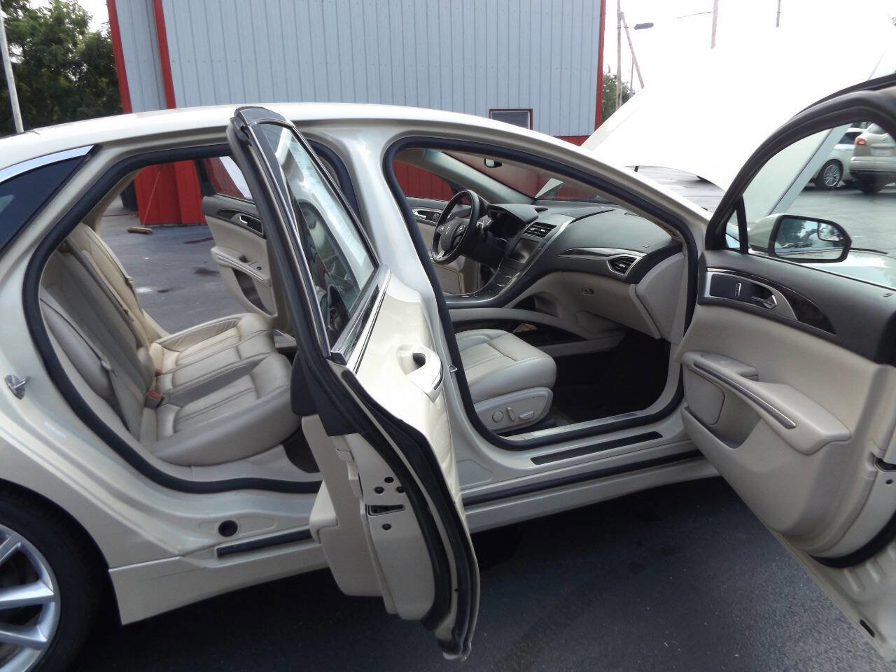 Used 2016 Lincoln MKZ AWD w/ Equipment Group 200A Select image 20