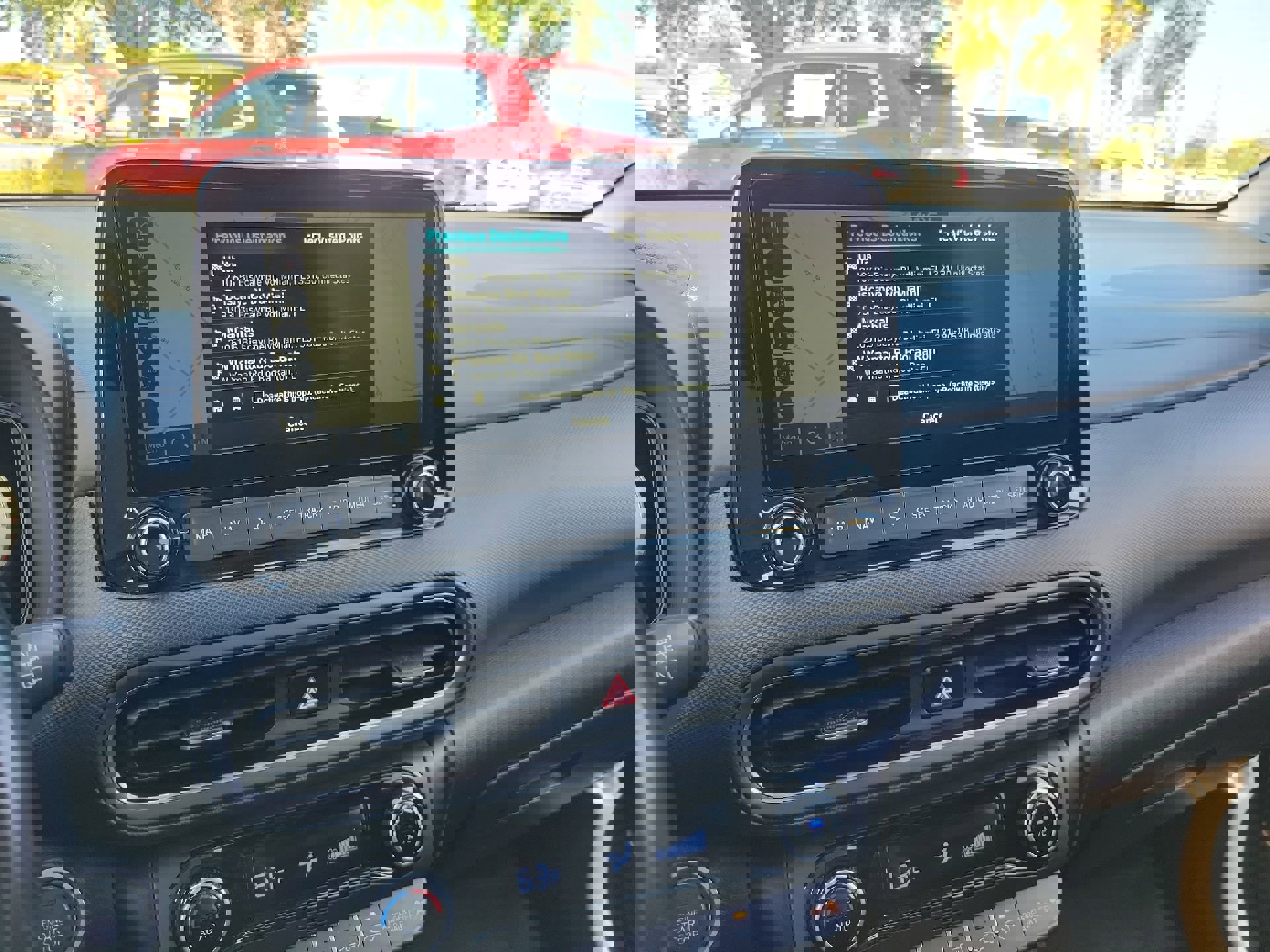 Used 2022 Hyundai Kona Limited image 21