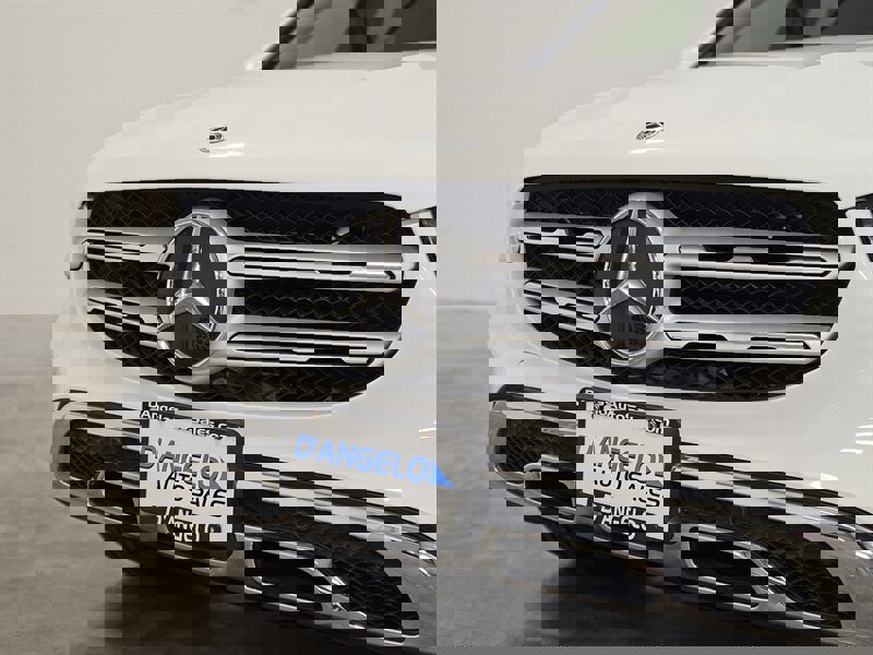 Used 2021 Mercedes-Benz GLC 300 4MATIC image 12