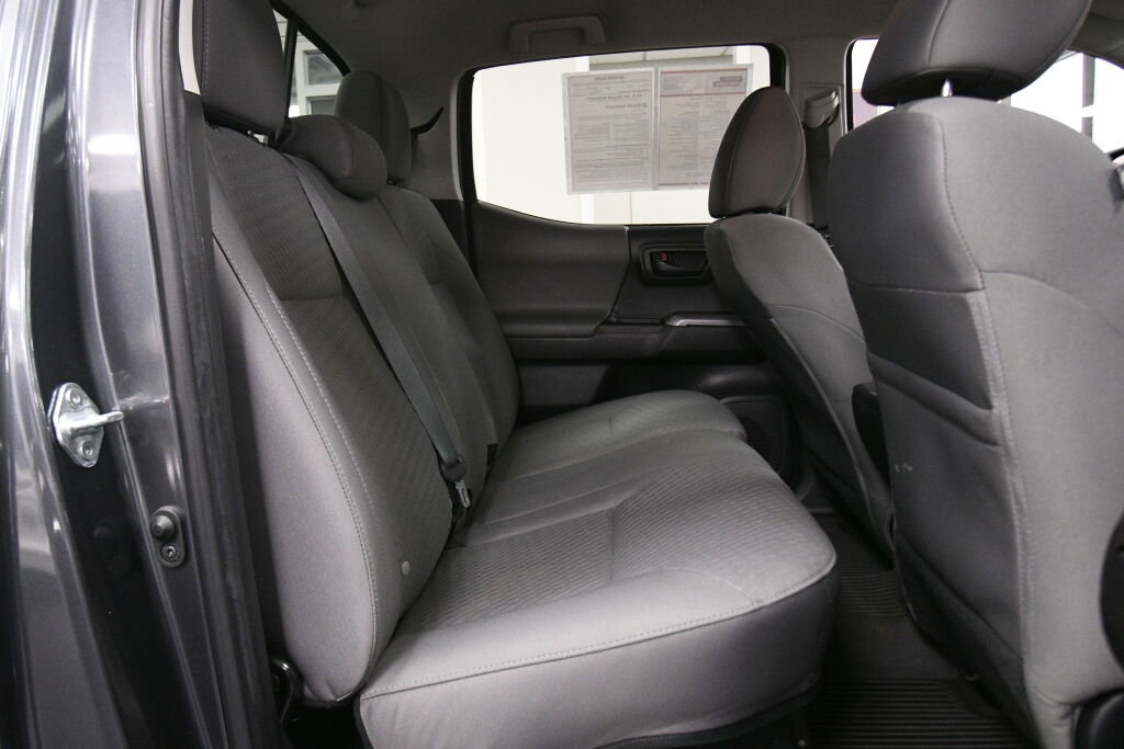 Used 2023 Toyota Tacoma SR5 AWD/4WD image 20