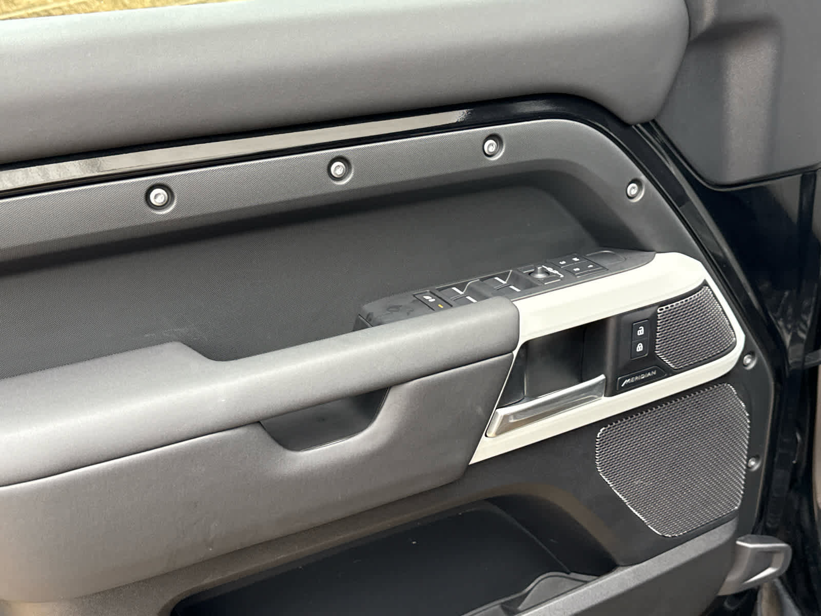 Certified 2024 Land Rover Defender 110 S image 13