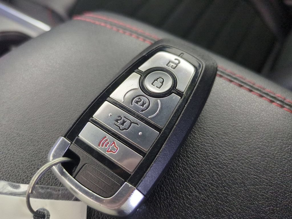 Used 2023 Ford Edge ST-Line AWD/4WD image 37