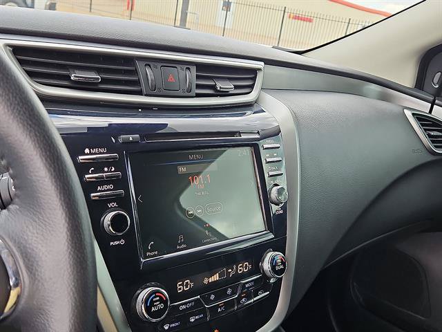 Used 2023 Nissan Murano SV w/ SV Midnight Edition Package FWD image 16