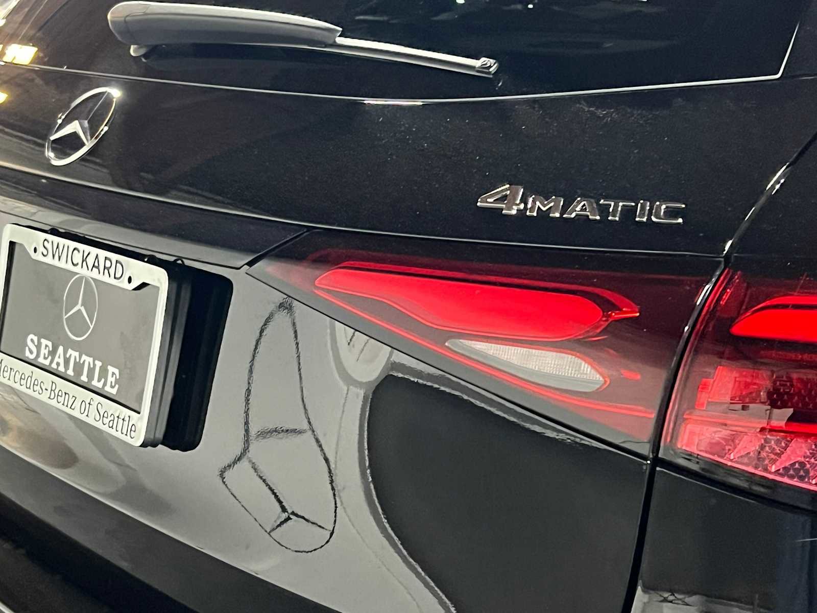 Used 2026 Mercedes-Benz GLC 300 4MATIC image 15