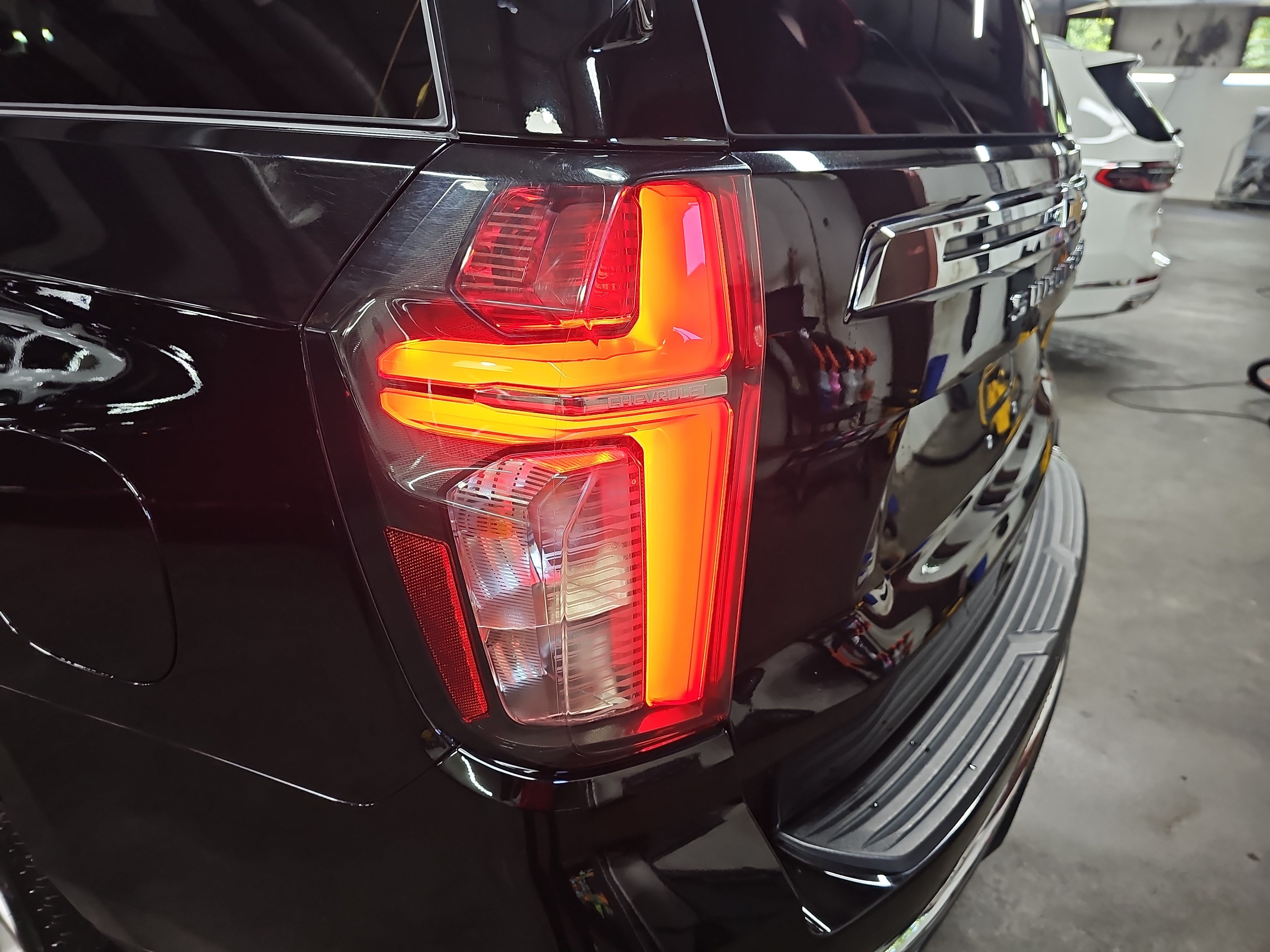 Used 2023 Chevrolet Suburban LT AWD/4WD image 36