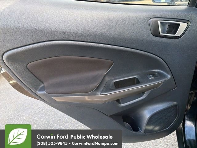 Used 2019 Ford EcoSport SE w/ SE Convenience Package image 29
