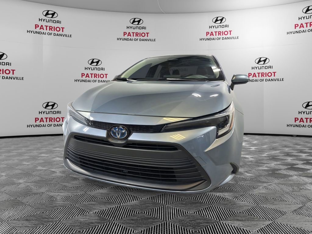 Used 2024 Toyota Corolla LE image 5