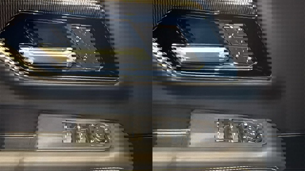 New 2026 GMC Yukon Elevation image 23