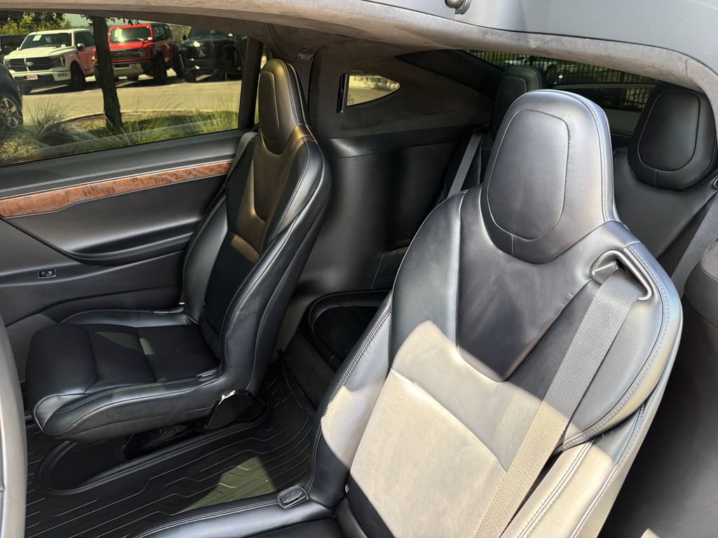 Used 2018 Tesla Model X 100D AWD/4WD image 37