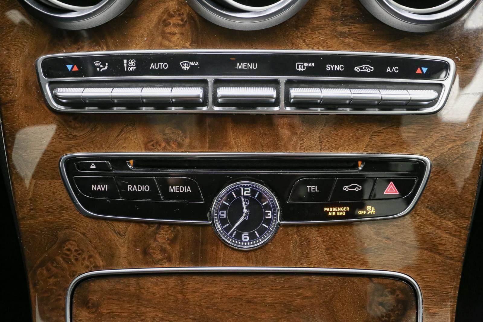 Used 2017 Mercedes-Benz C 300 4MATIC Sedan image 33