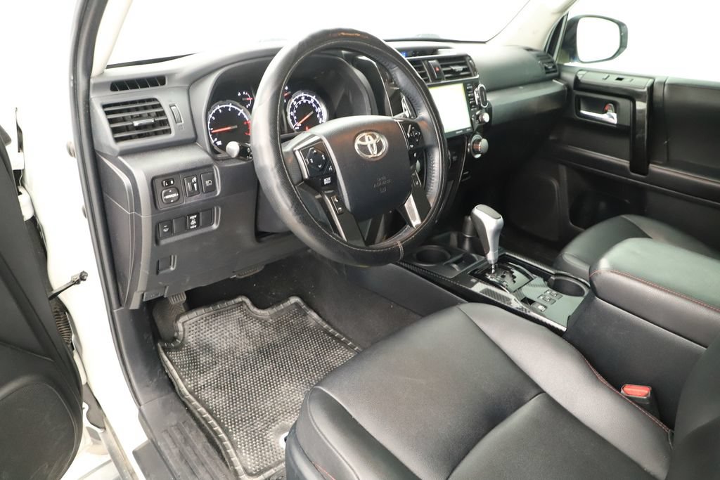 Used 2021 Toyota 4Runner TRD Off-Road Premium w/ Moonroof Package AWD/4WD image 15