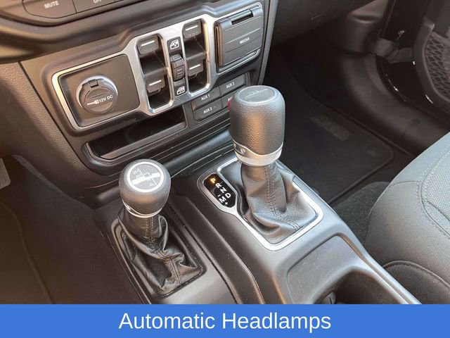 Used 2022 Jeep Gladiator Sport image 30