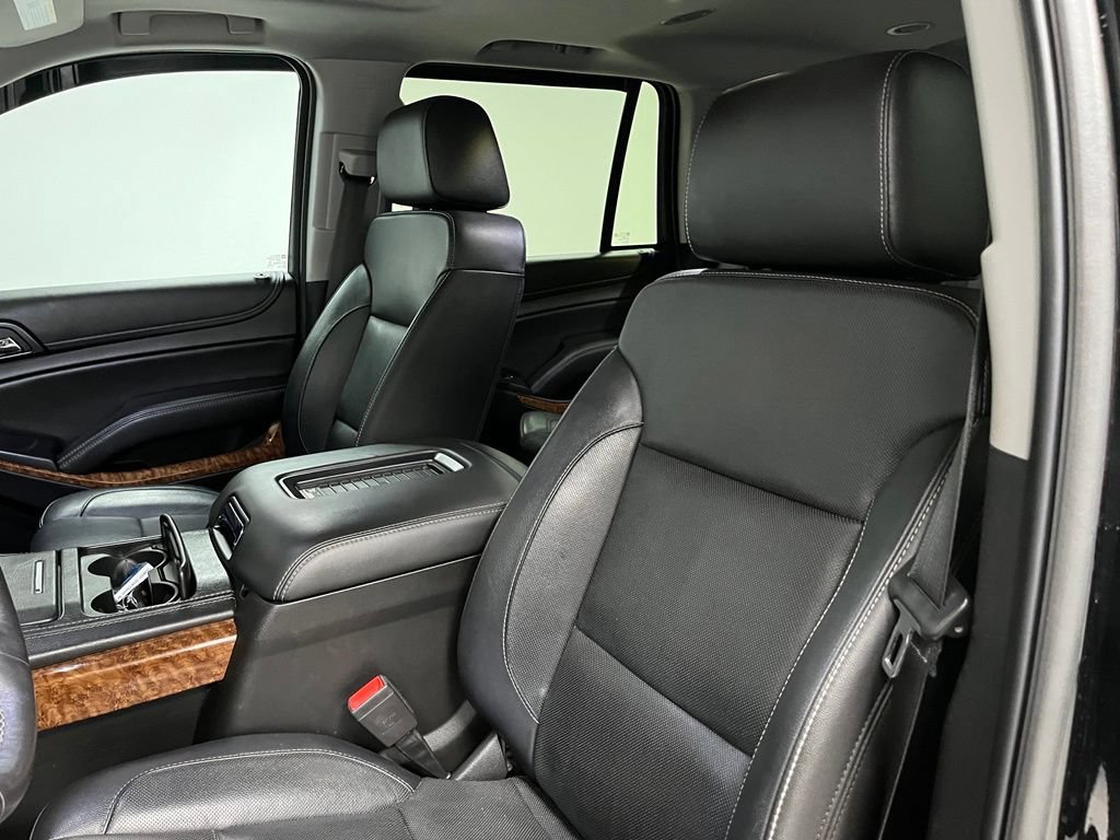 Used 2018 Chevrolet Tahoe Premier w/ RST Edition AWD/4WD image 22