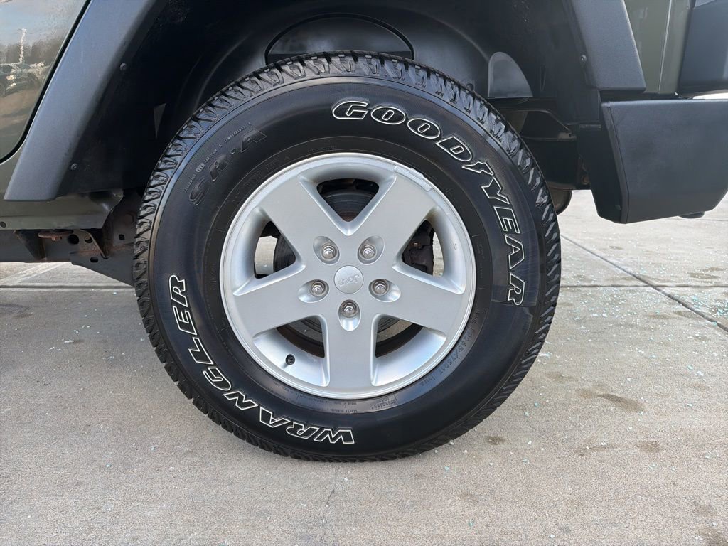 Used 2015 Jeep Wrangler Unlimited Sport w/ Quick Order Package 24S image 40