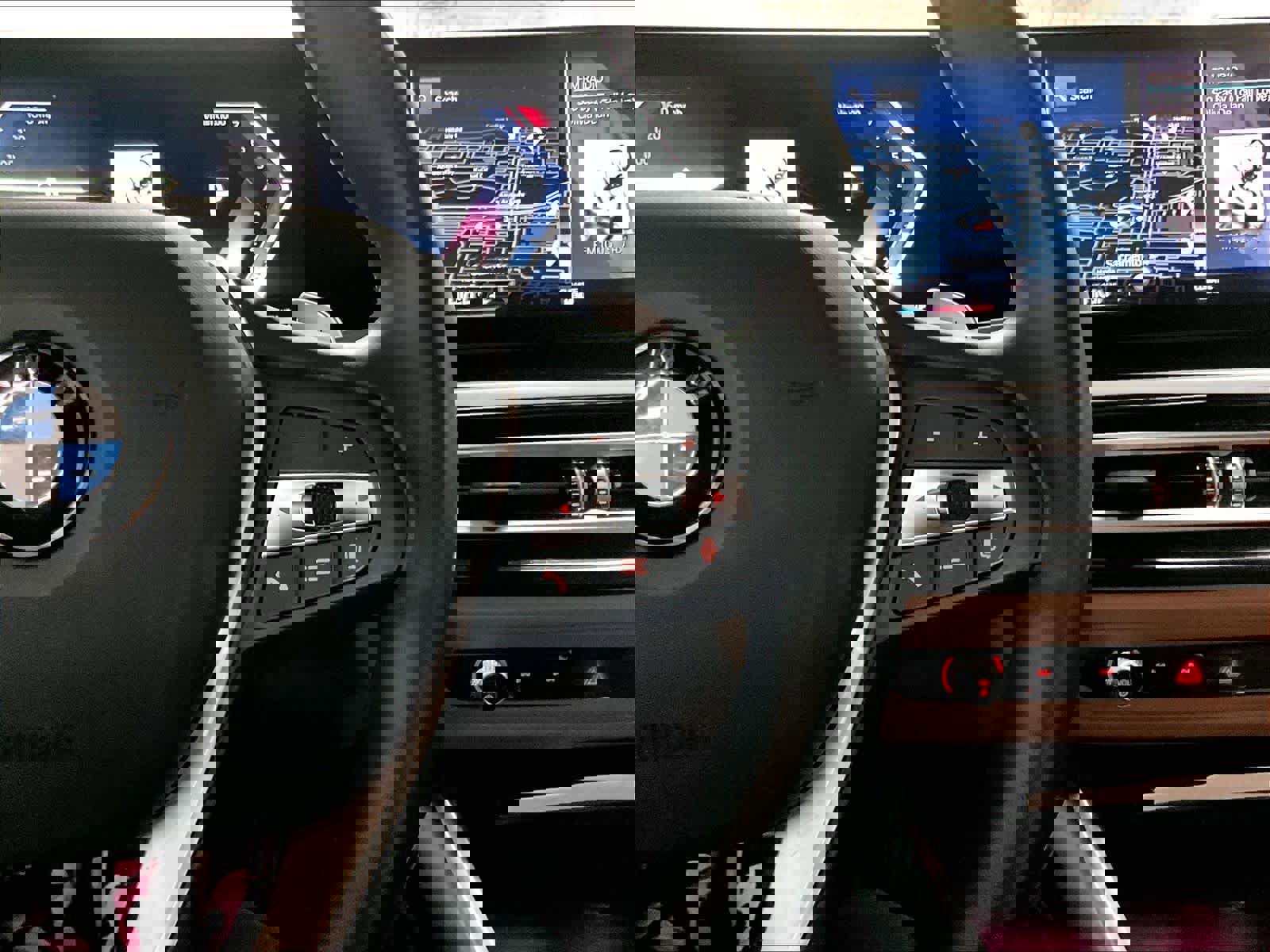 Used 2024 BMW 330i Sedan w/ Convenience Package RWD image 20