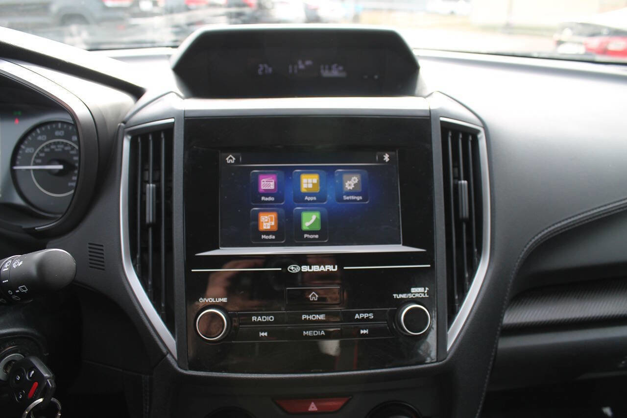 Used 2017 Subaru Impreza 2.0i Premium image 32