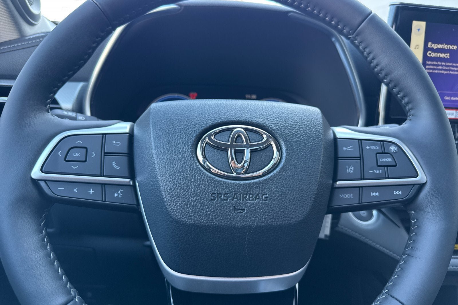 New 2026 Toyota Highlander Platinum AWD/4WD image 26