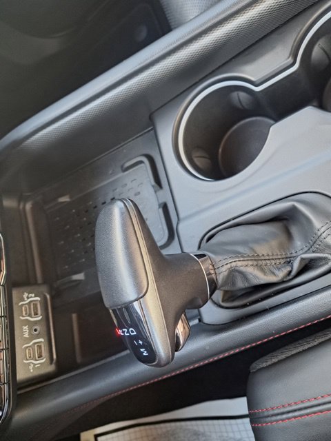 Used 2025 Dodge Durango GT AWD/4WD image 25