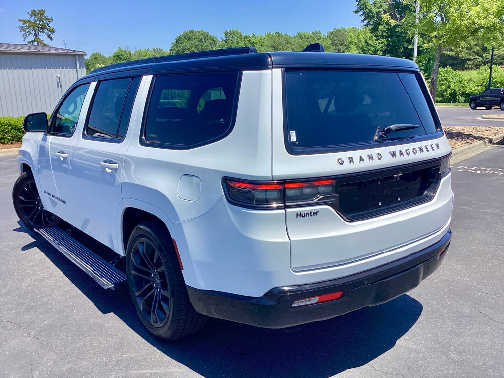 Used 2024 Jeep Grand Wagoneer Series II w/ Quick Order Packagew 28T AWD/4WD image 2