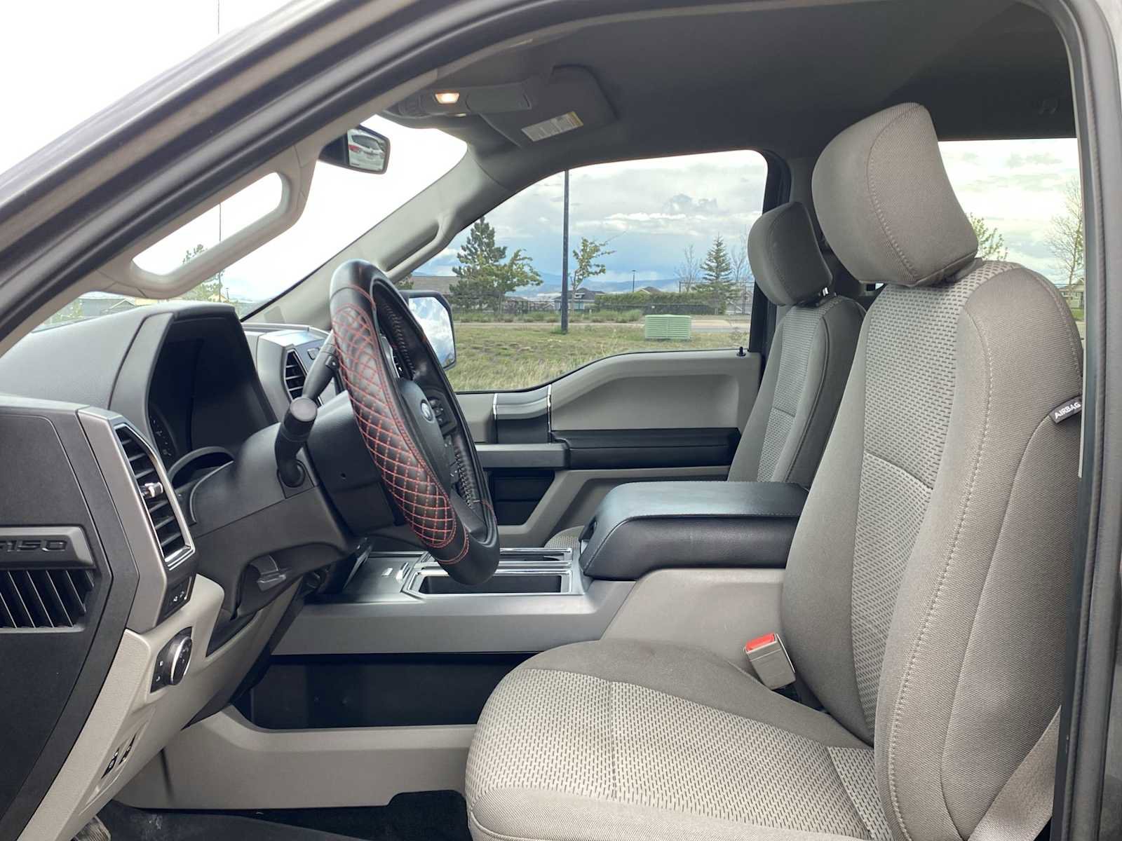 Used 2018 Ford F150 XLT w/ Equipment Group 302A Luxury AWD/4WD image 17
