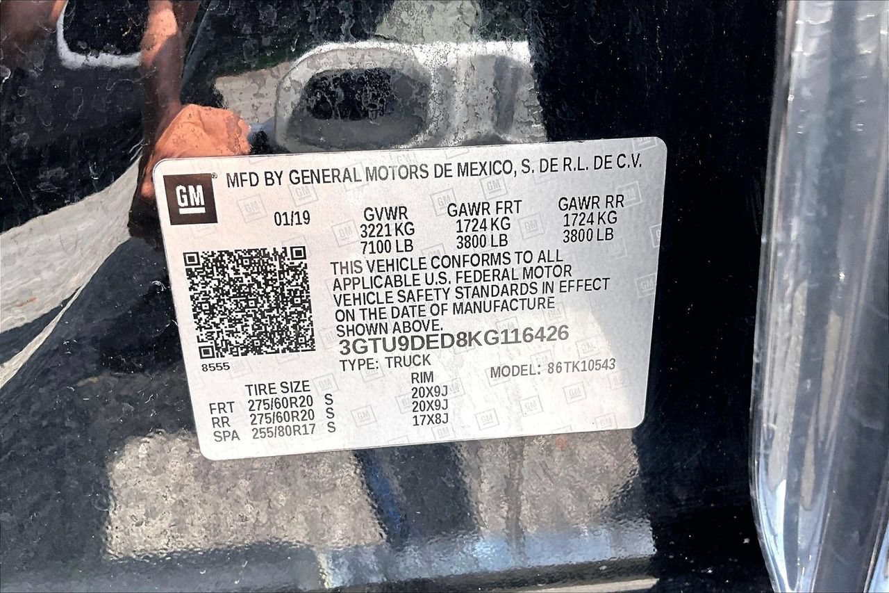 Used 2019 GMC Sierra 1500 SLT w/ SLT Premium Package AWD/4WD image 16