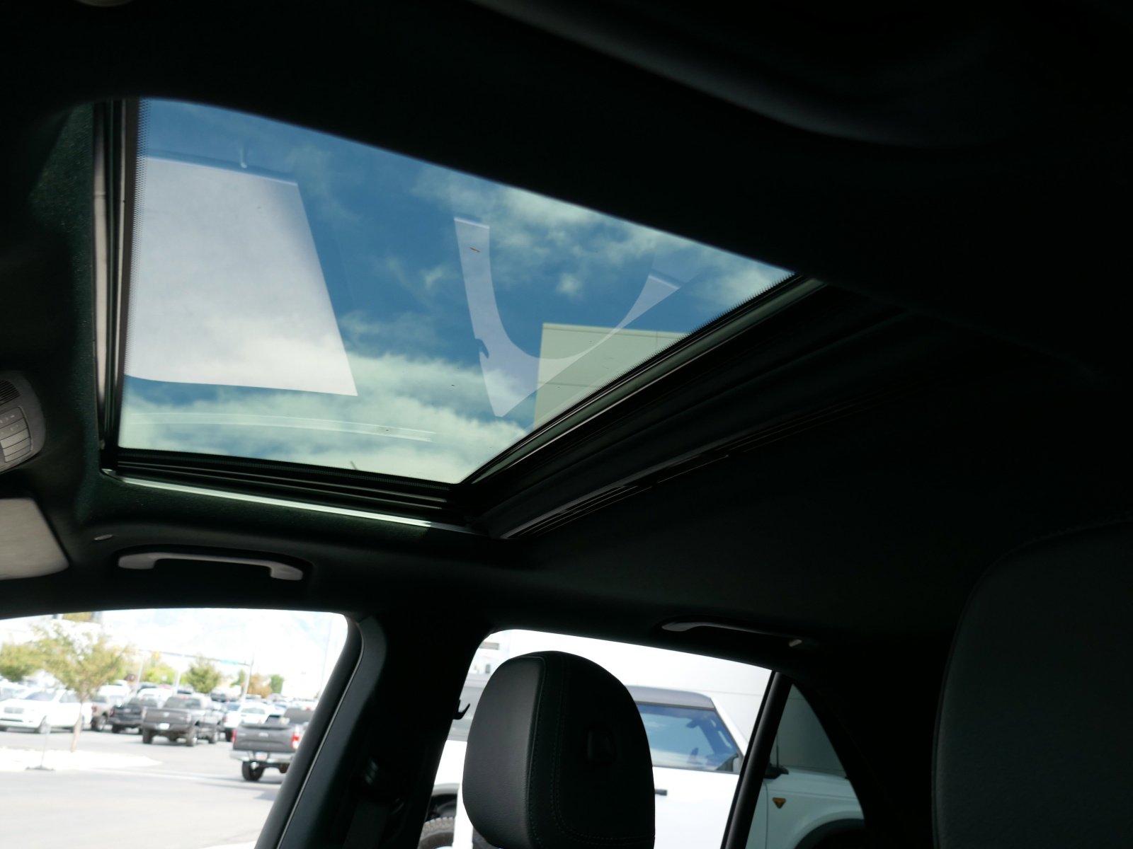 Used 2021 Mercedes-Benz GLE 350 4MATIC image 12