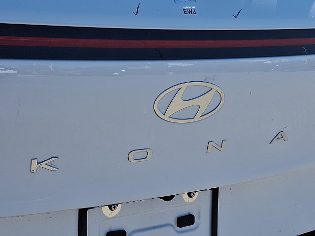 New 2027 Hyundai Kona SE AWD/4WD image 21