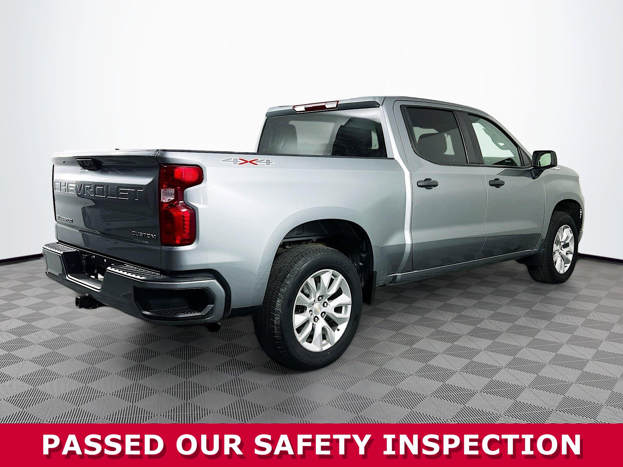 Used 2023 Chevrolet Silverado 1500 Custom image 27