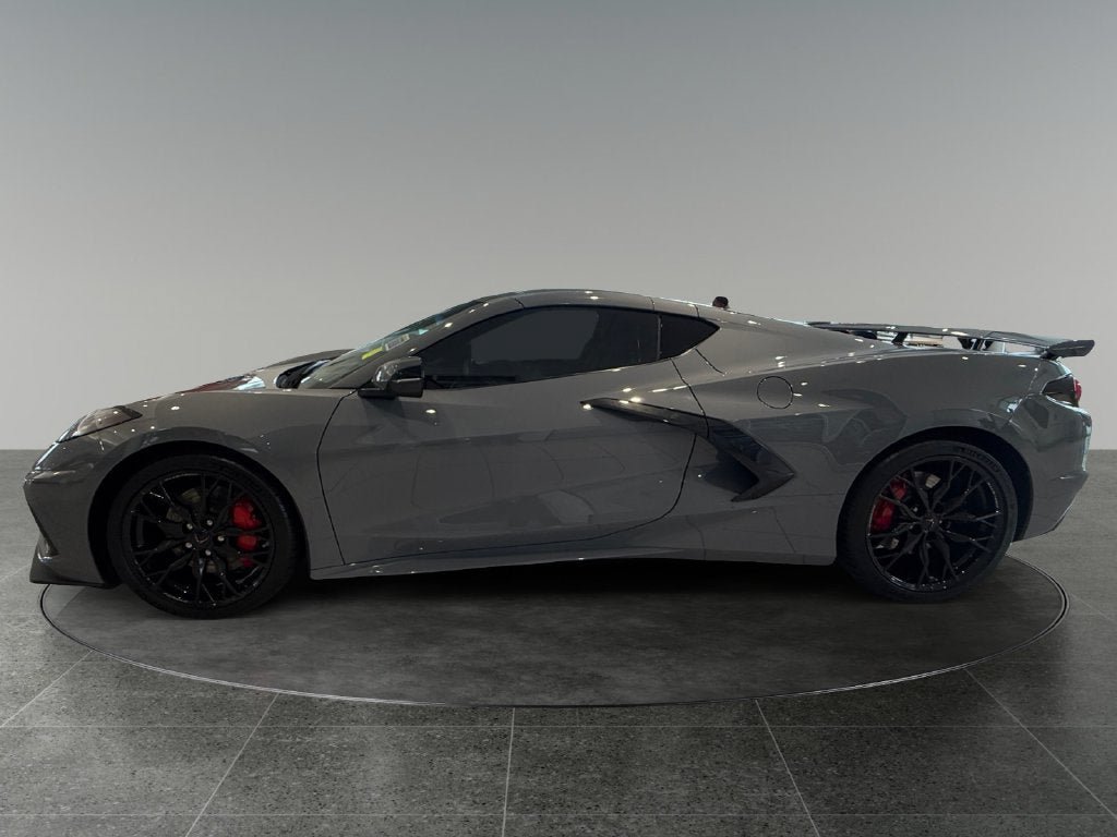 Used 2025 Chevrolet Corvette Stingray Preferred Cpe w/ Z51 Performance Package RWD image 6