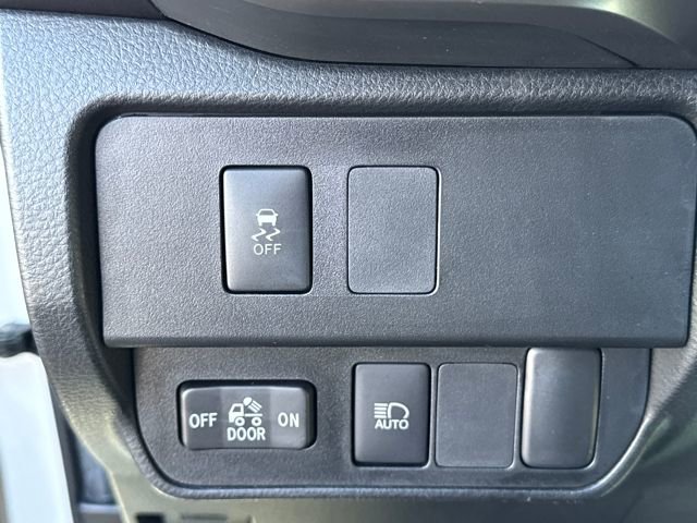 Used 2023 Toyota Tacoma SR5 image 23