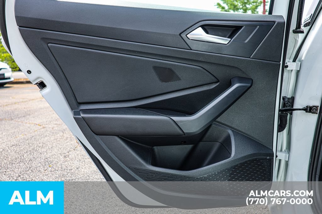 Used 2025 Volkswagen Jetta Sport FWD image 46