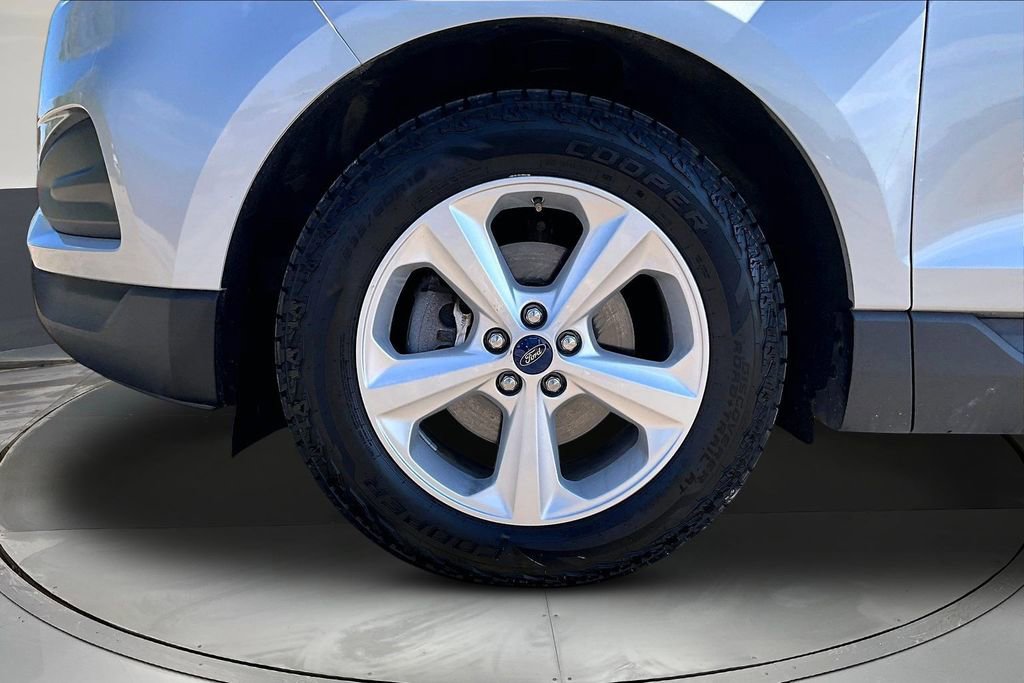 Used 2019 Ford Edge SE w/ SE Fleet Driver's Package FWD image 31