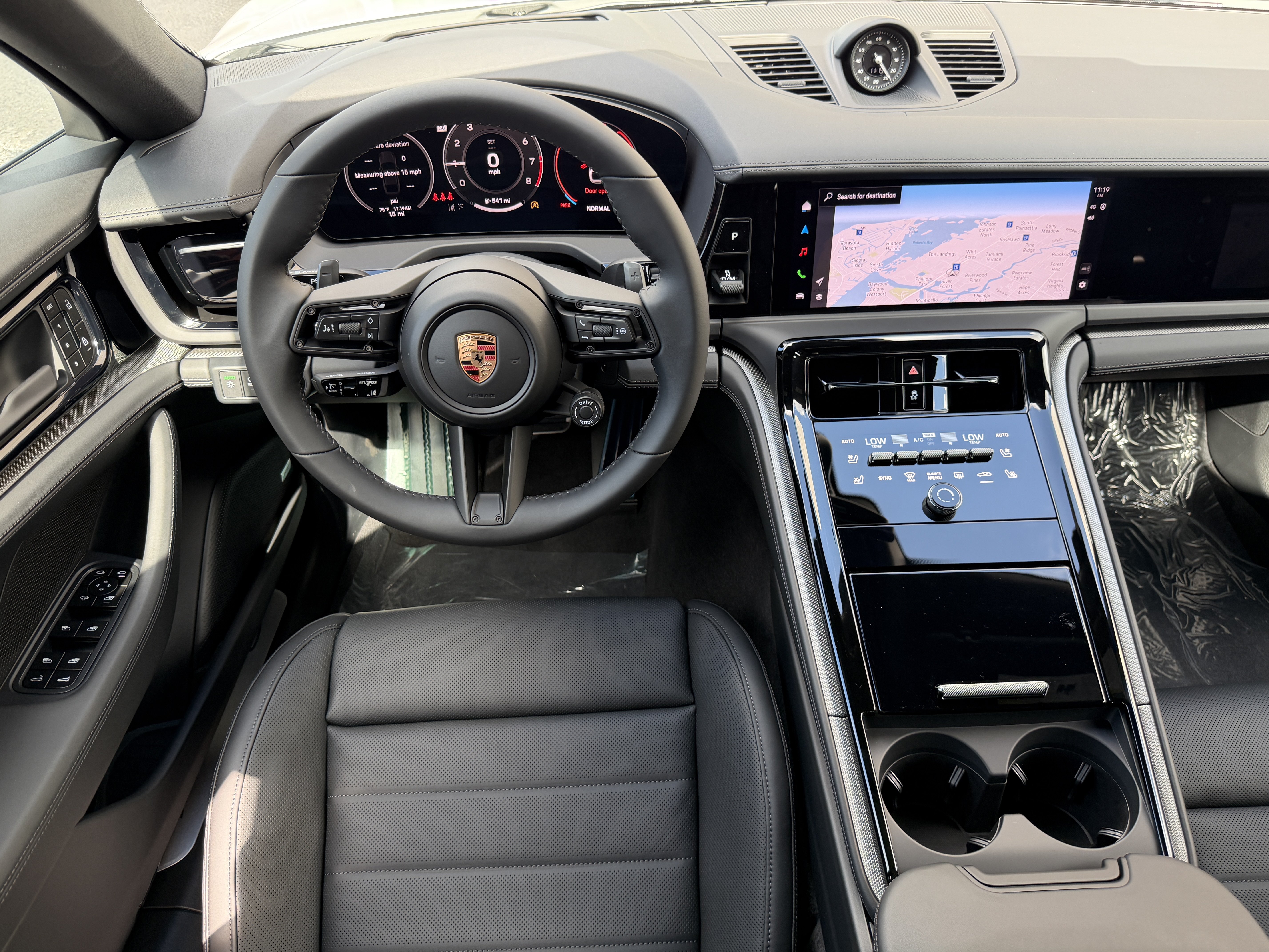 New 2026 Porsche Panamera 4 AWD/4WD image 18