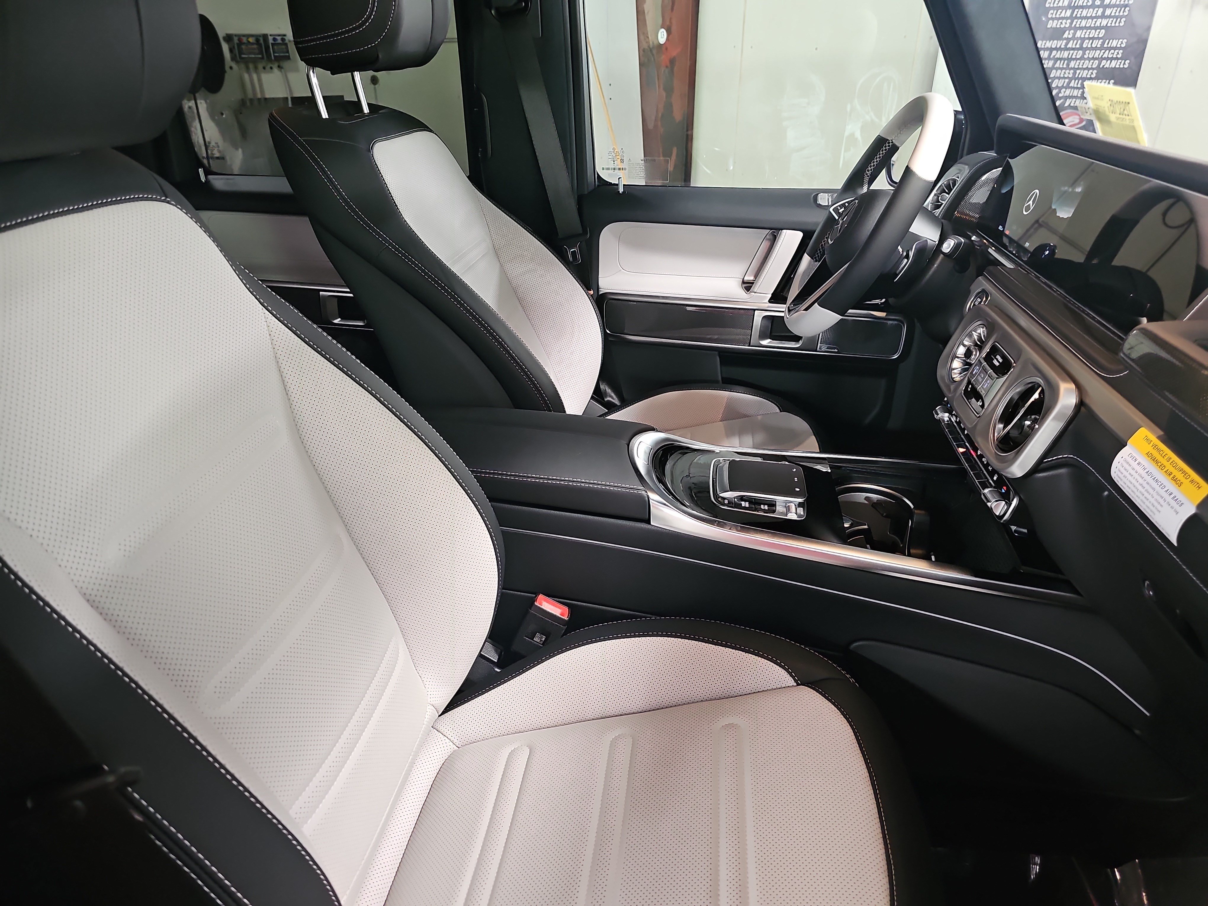 New 2027 Mercedes-Benz G 580 e image 10