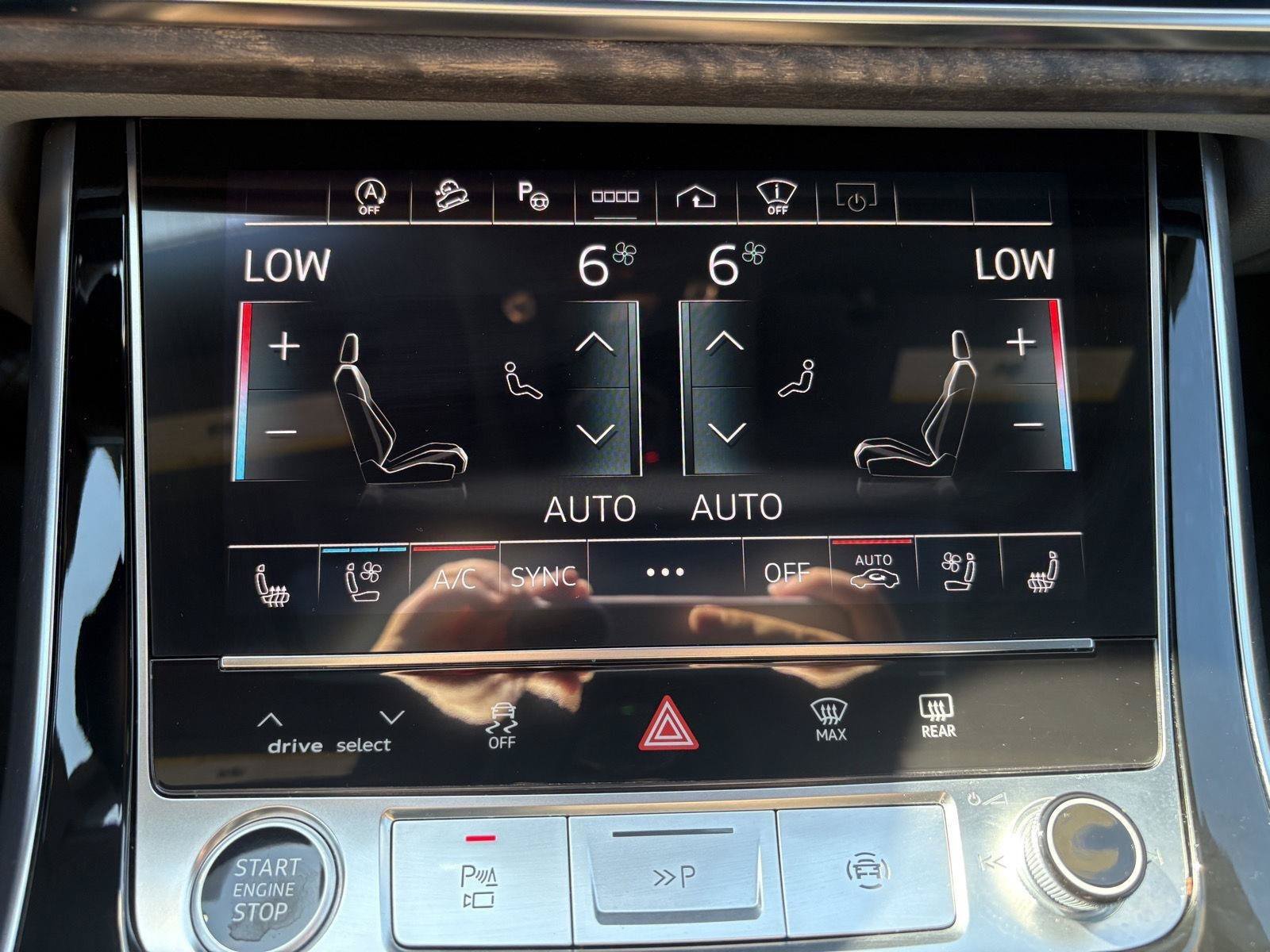 Used 2023 Audi Q8 Prestige w/ Prestige Package AWD/4WD image 17