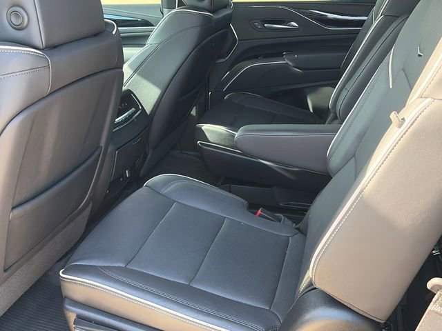 Used 2024 Cadillac Escalade Sport w/ LPO, ONYX Package image 13