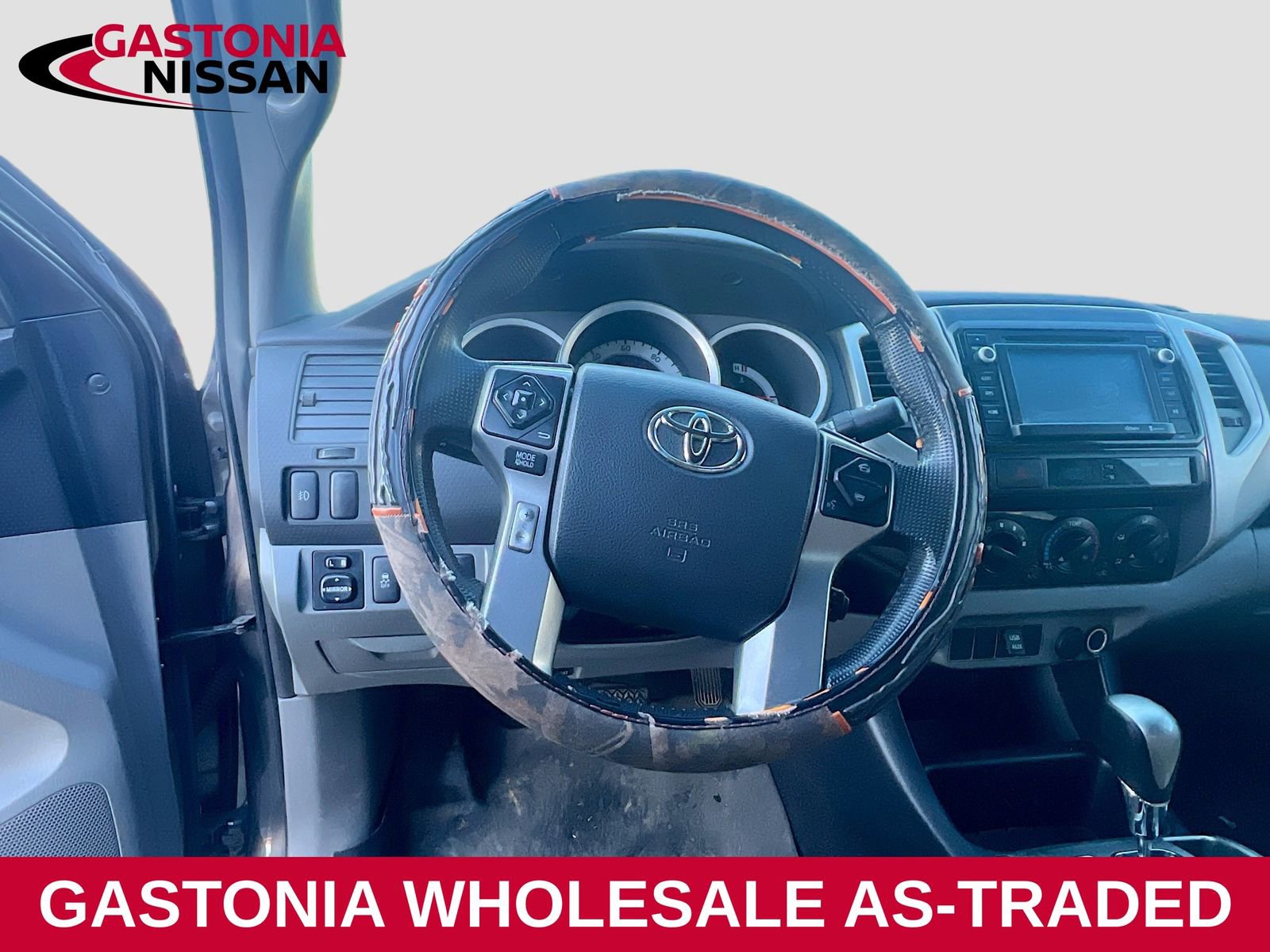Used 2014 Toyota Tacoma PreRunner image 11