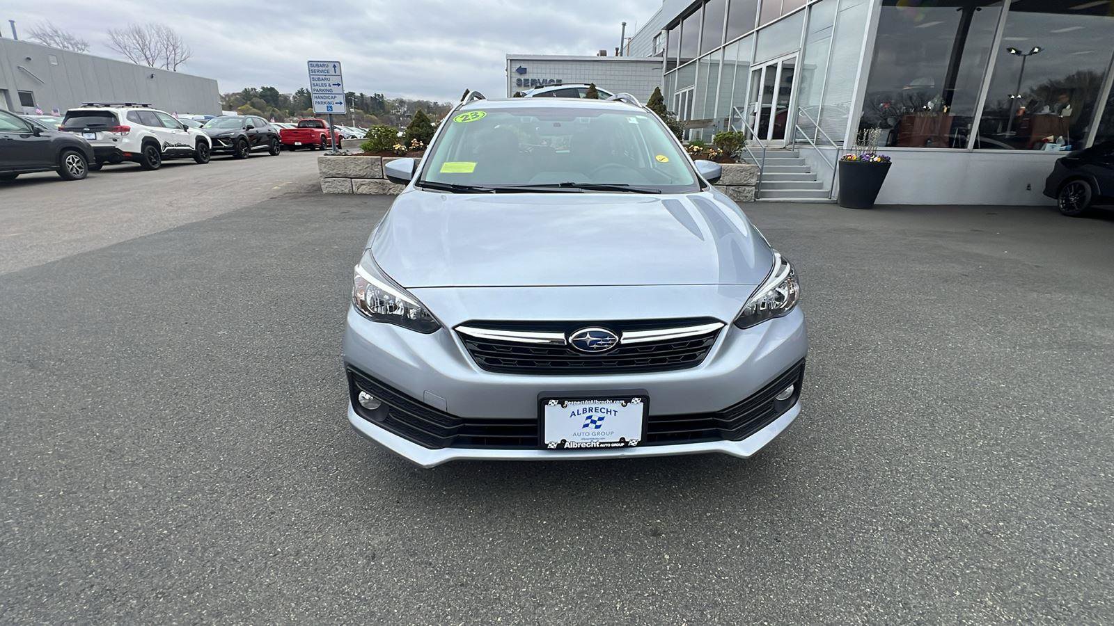 Used 2023 Subaru Impreza 2.0i Premium AWD/4WD image 2