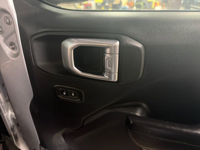 Used 2020 Jeep Gladiator Sport w/ Quick Order Package 24S image 24