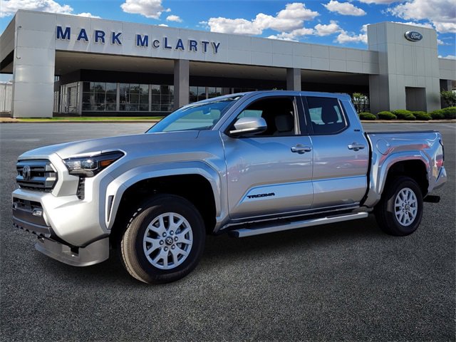 Used 2025 Toyota Tacoma SR5 image 7