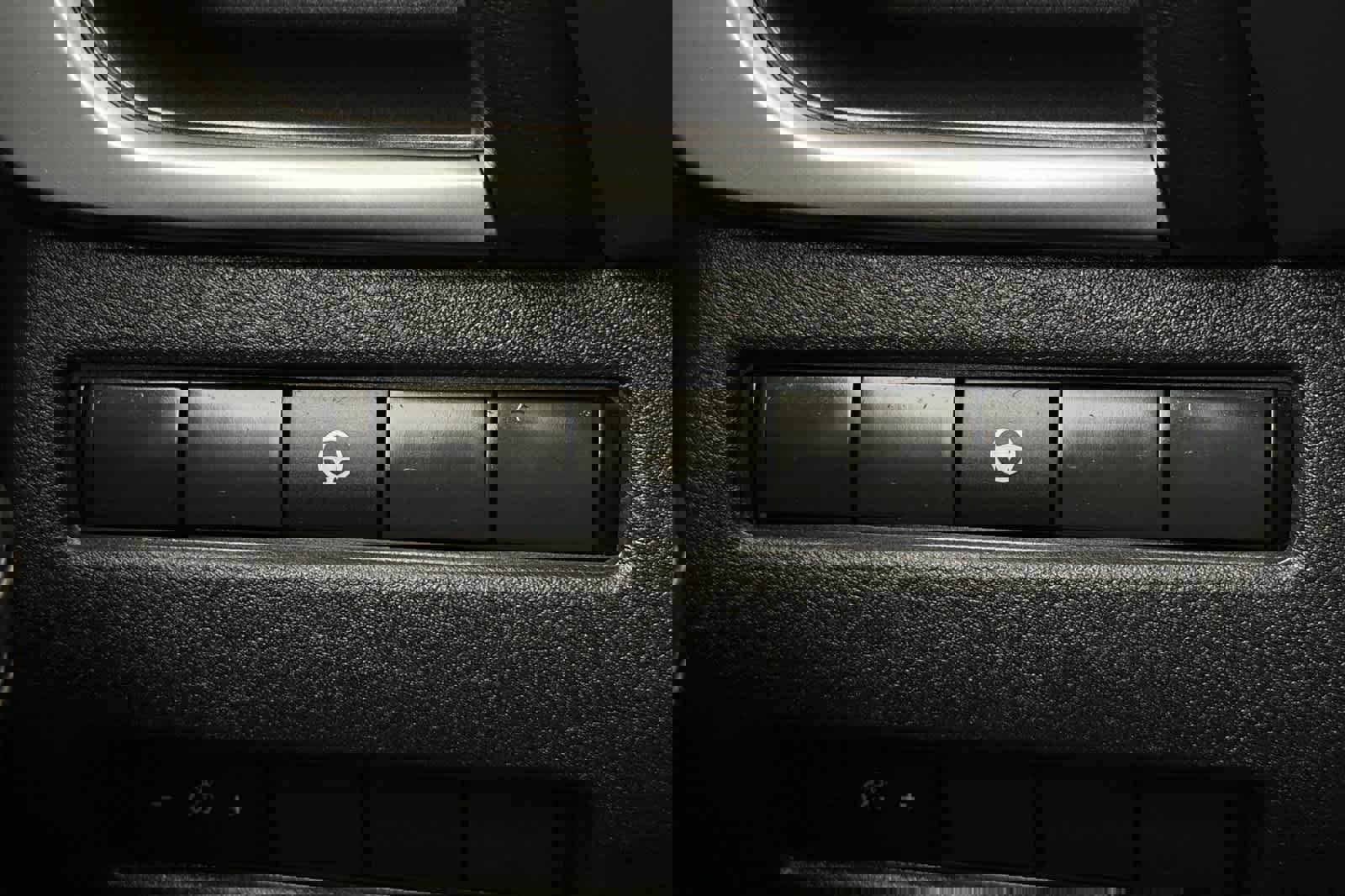 Used 2022 Nissan Rogue SV image 30