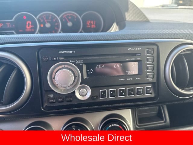 Used 2011 Scion xB FWD image 11