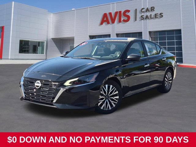Used 2025 Nissan Altima 2.5 SV FWD image 1