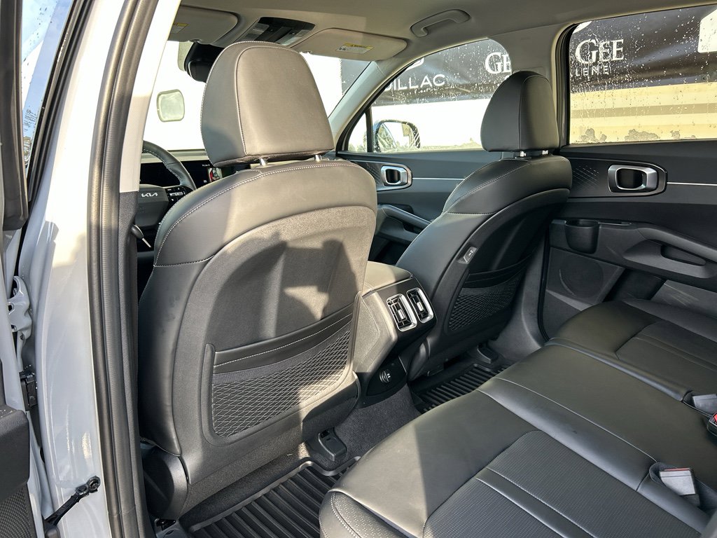 New 2026 Kia Sorento EX image 13