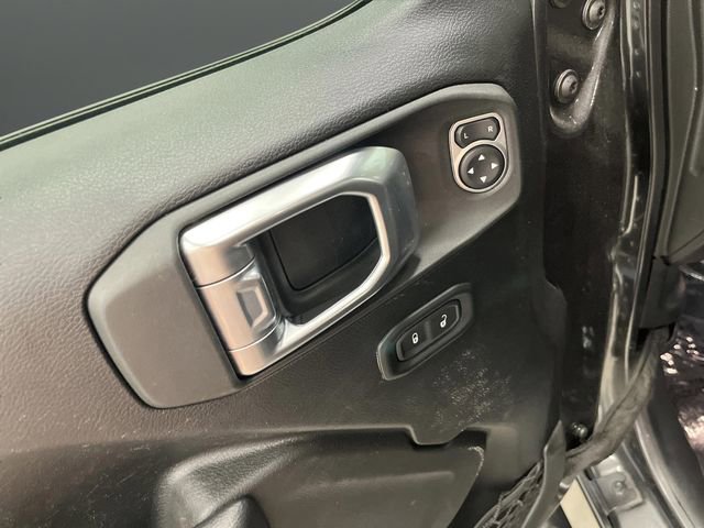 Used 2022 Jeep Wrangler Unlimited Sport image 25