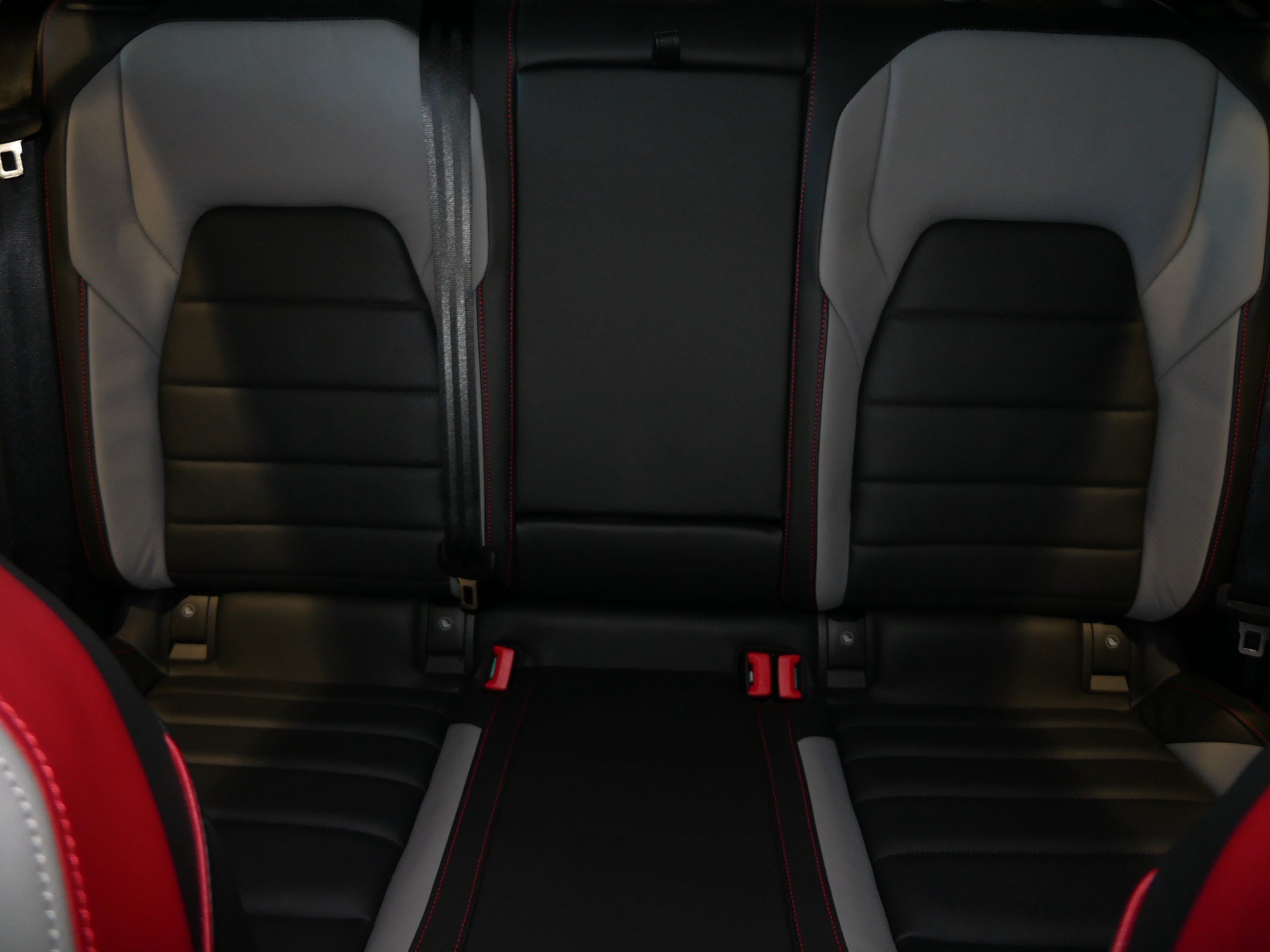 Certified 2025 Volkswagen GTI Autobahn FWD image 9