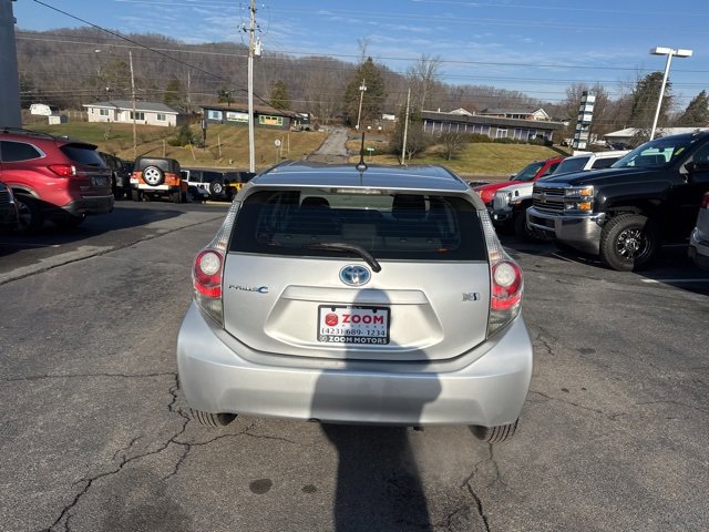Used 2013 Toyota Prius C image 7