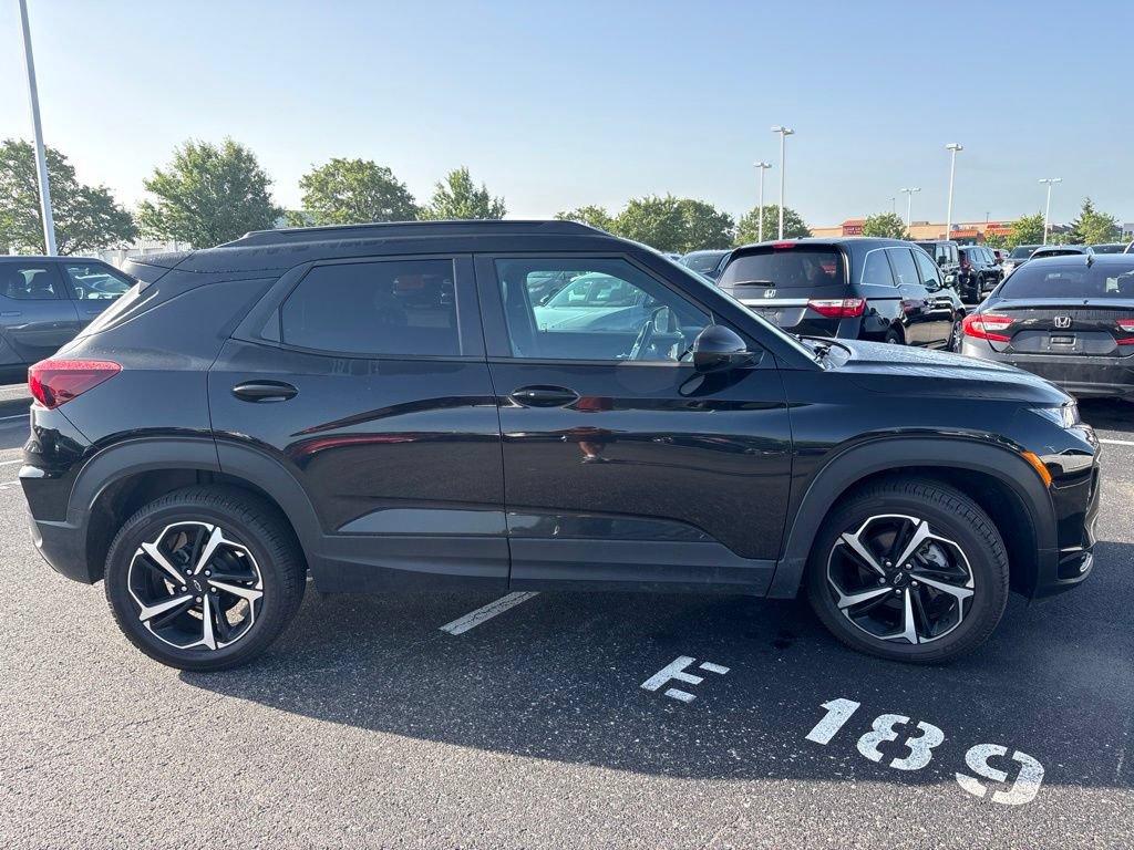 Used 2021 Chevrolet TrailBlazer RS w/ Convenience Package FWD image 11