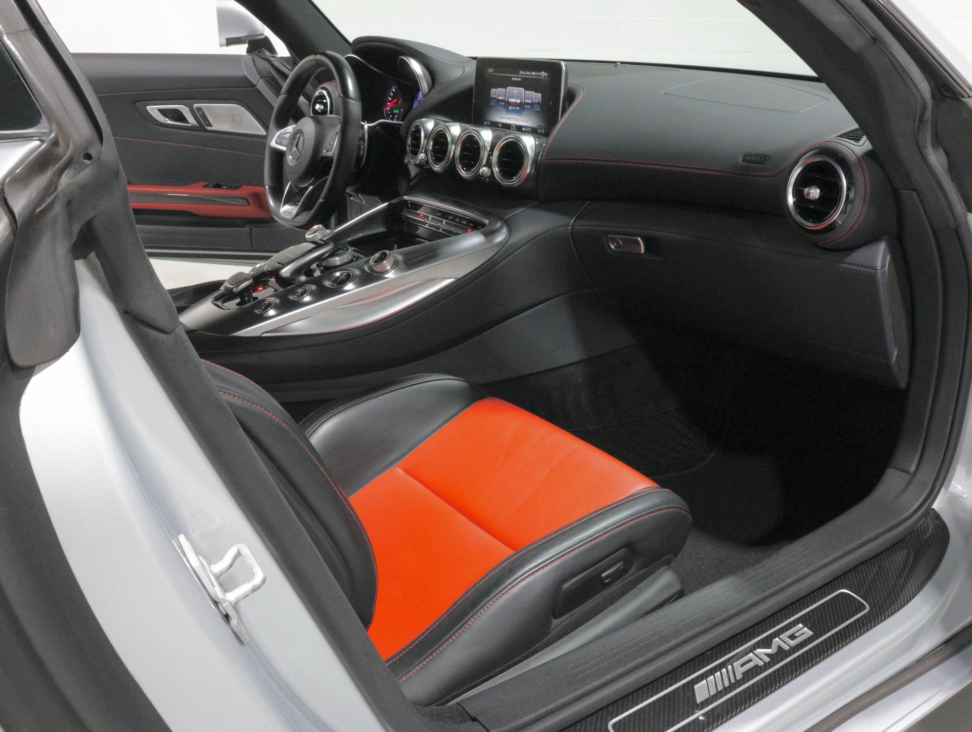Used 2016 Mercedes-Benz AMG GT S image 59