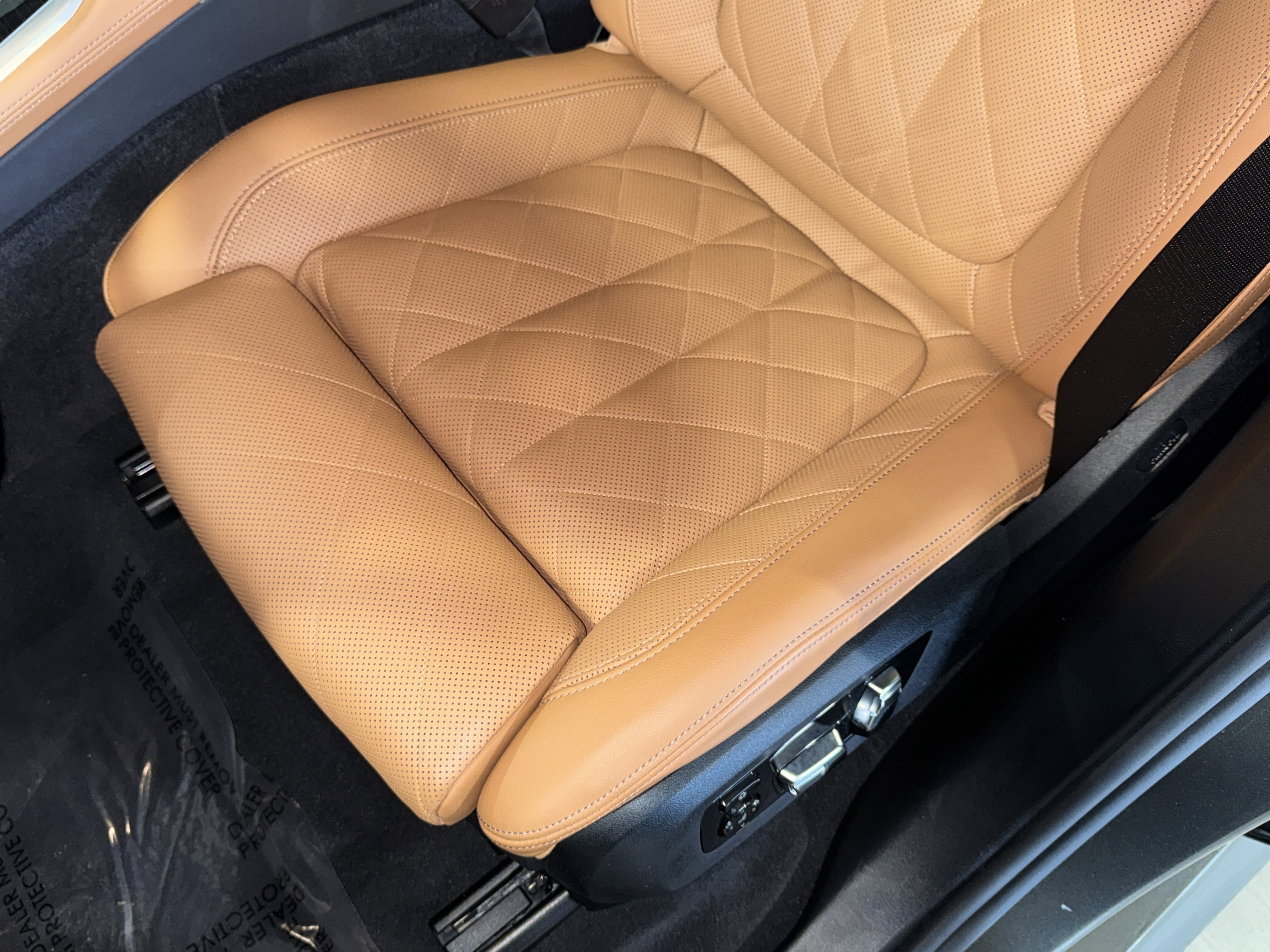 Certified 2025 BMW X5 xDrive40i w/ M Sport Package image 34